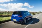 Volkswagen Golf R 5-Door 2017 года (UK)